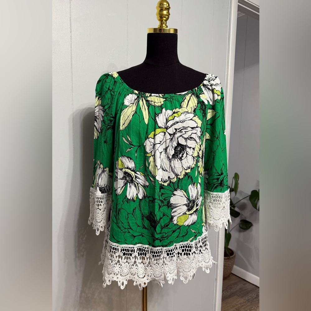 #5)  Cato Green Floral Blouse with Lace Accents